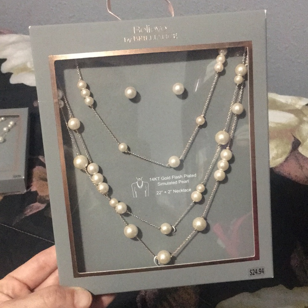 Pearl necklace